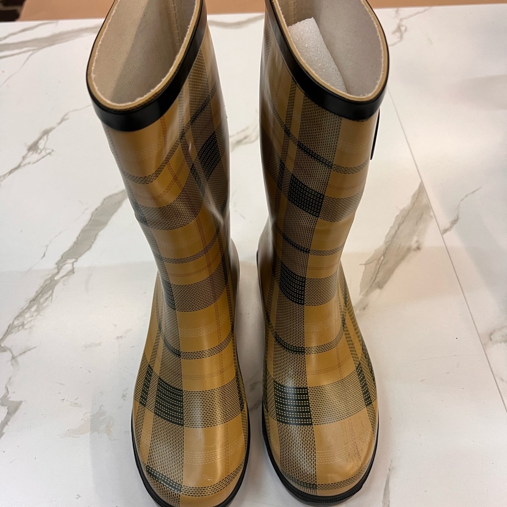 plaid rain boots